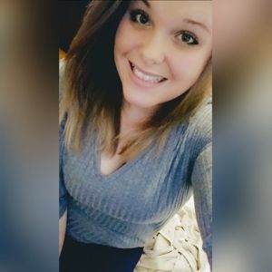 Meet your Posher, Shelbi